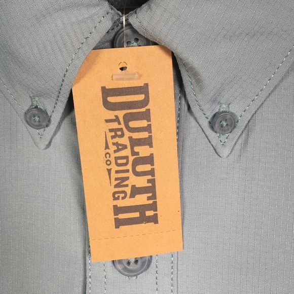 Duluth Trading Company NWT Light Blue Button Up - Picture 3 of 6